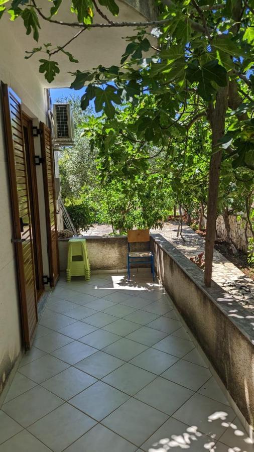 Hasani Apartments Sarande Exterior photo